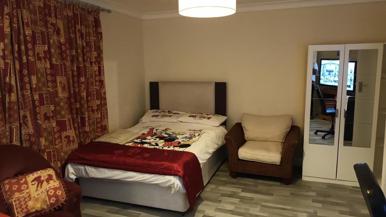 Dach Apartments - Cozy 3 Bed Apartment In Hendon Edgware Exteriér fotografie